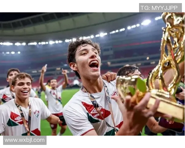 埃尔及利亚足球球星：从青训崛起到国际赛场的传奇之路